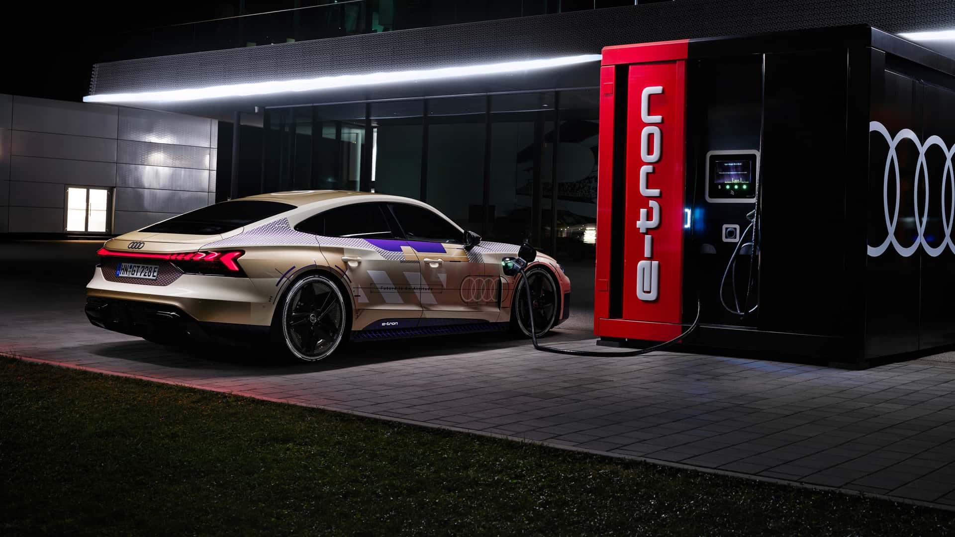 Audi RS E-Tron GT Performance 2024